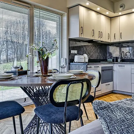 Apartment Hillside Vip Iii - Przy Wyciagu - By Royal Aparts Karpacz